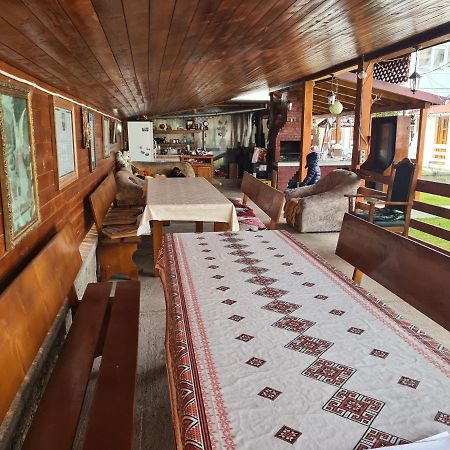 Cazare Turism Prislop Hotel Hateg Ngoại thất bức ảnh